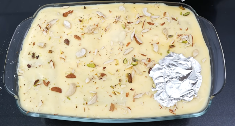 Shahi Tukray